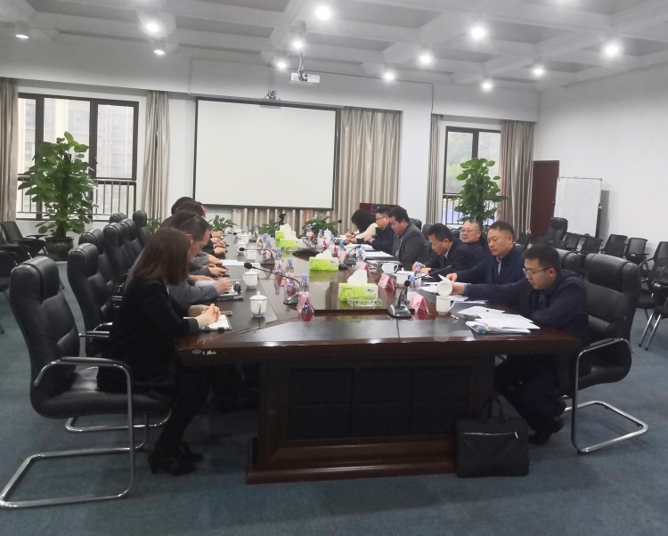農投集團黨委書(shū)記、董事長(cháng)何勇一行來(lái)宏帆實(shí)業(yè)調研落實(shí)全面從嚴治黨情況